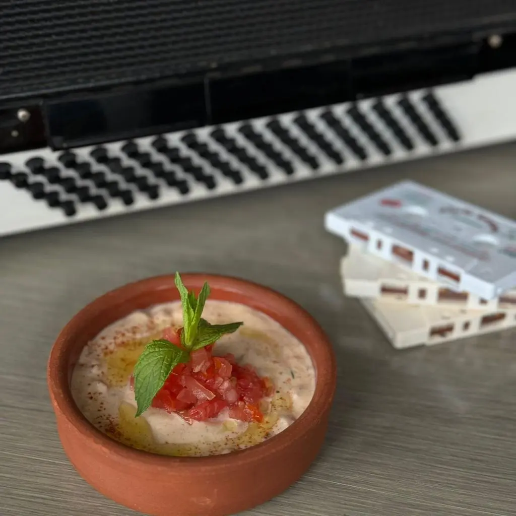 White Cheese Montakhab